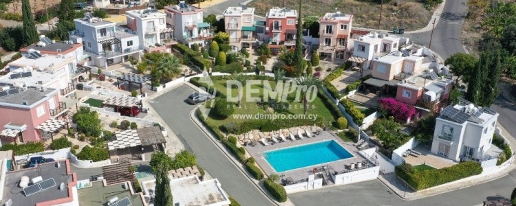 Cybarco Peyia Sunset Villas 